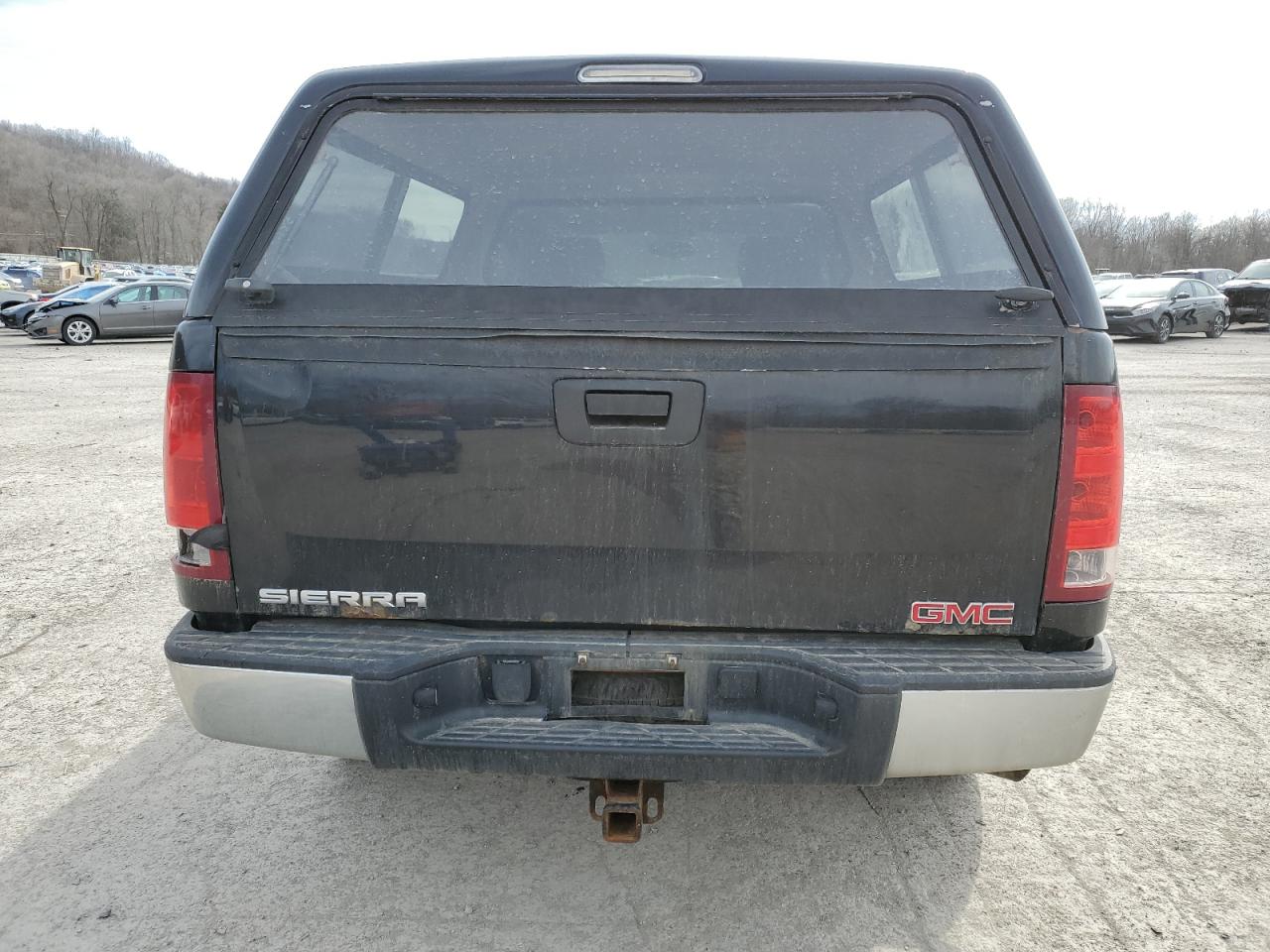 2013 GMC Sierra - Image 6
