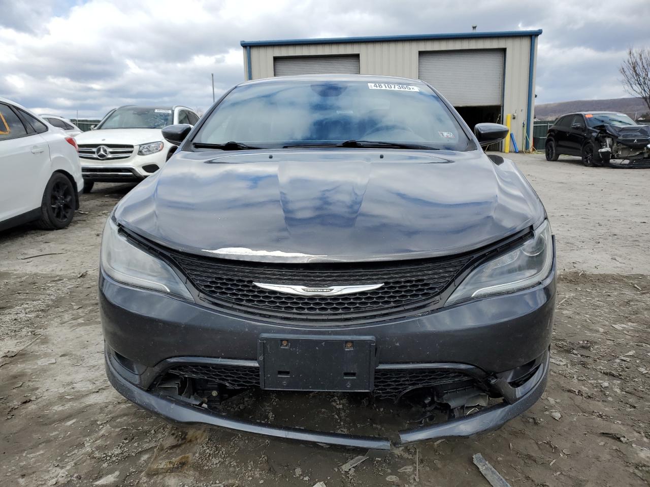 2015 Chrysler 200 - Image 5
