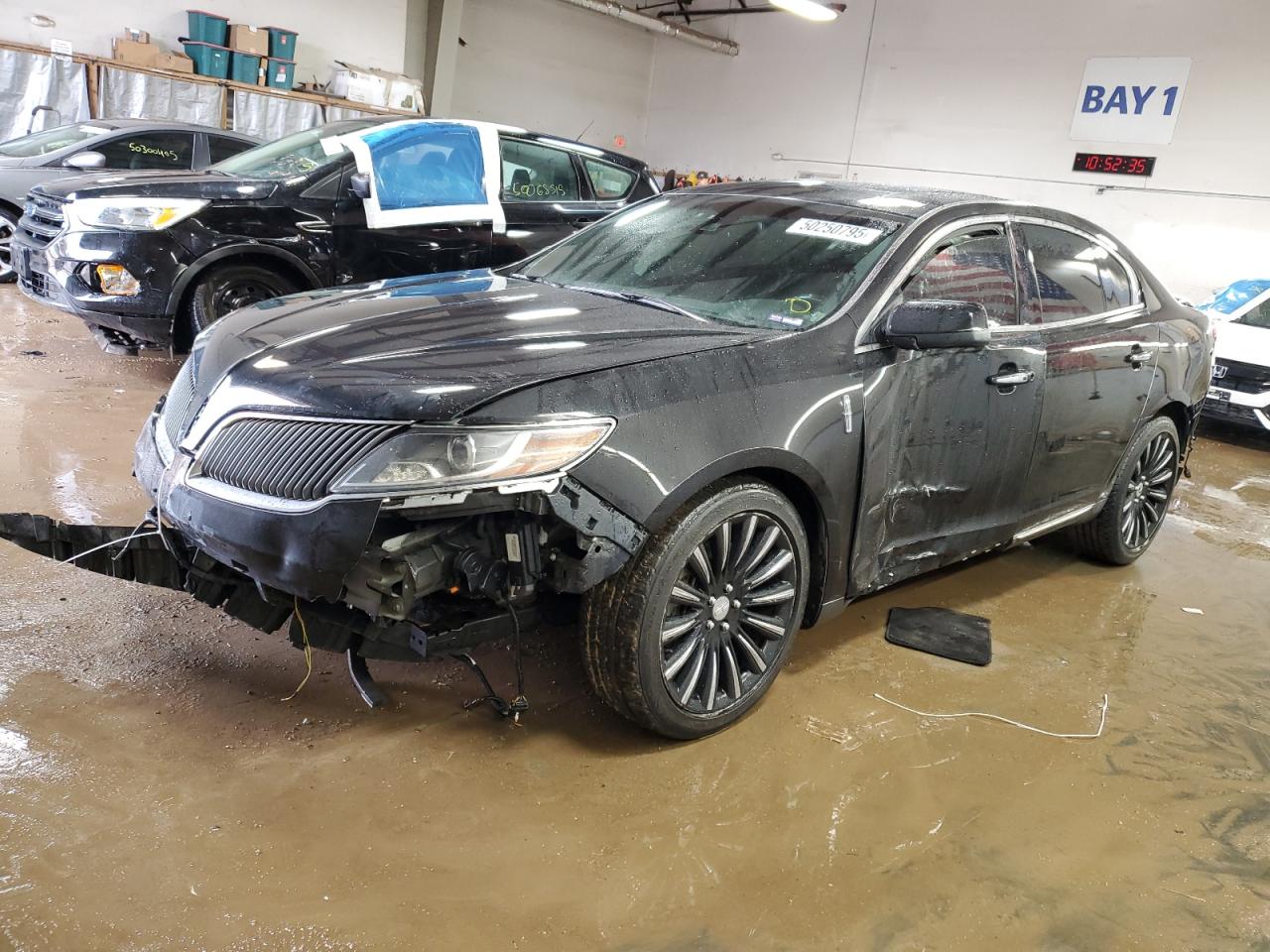 2015 Lincoln Mks на продаже в Elgin, IL - All Over