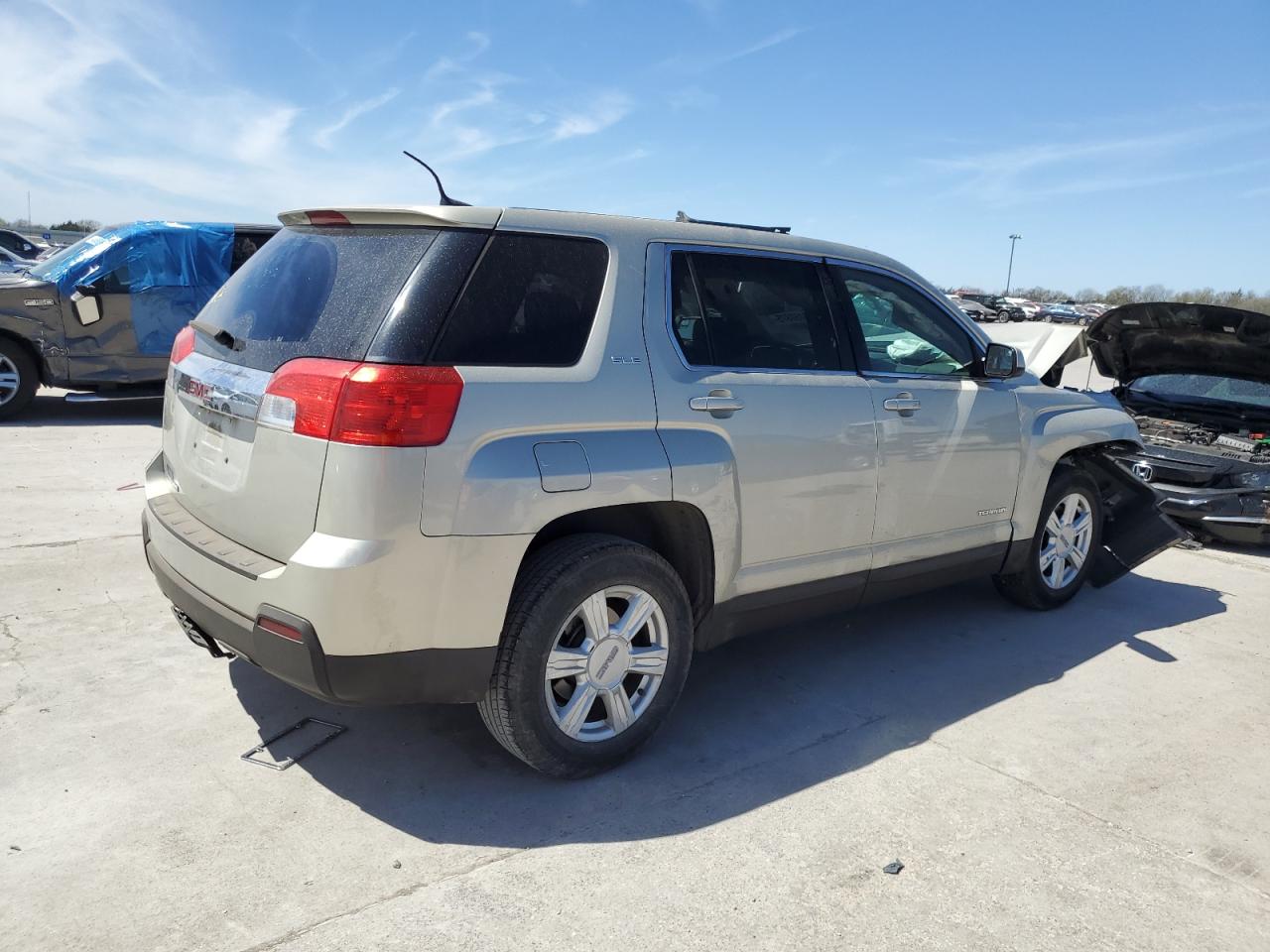 2014 GMC Terrain - Image 3