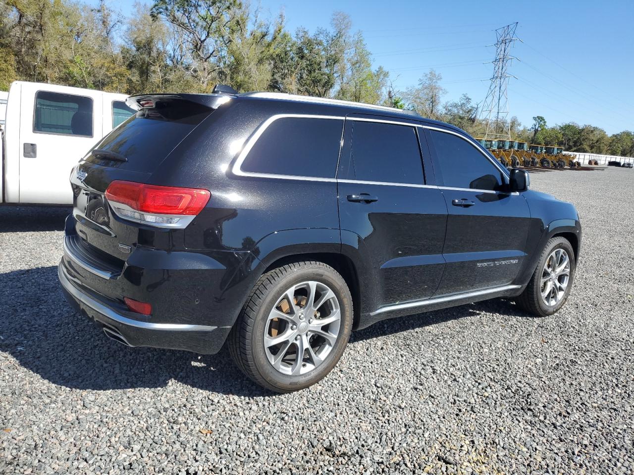 2019 Jeep Grand Cherokee - Image 3