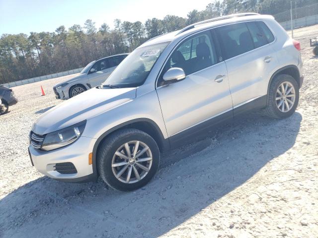  VOLKSWAGEN TIGUAN 2017 Srebrny
