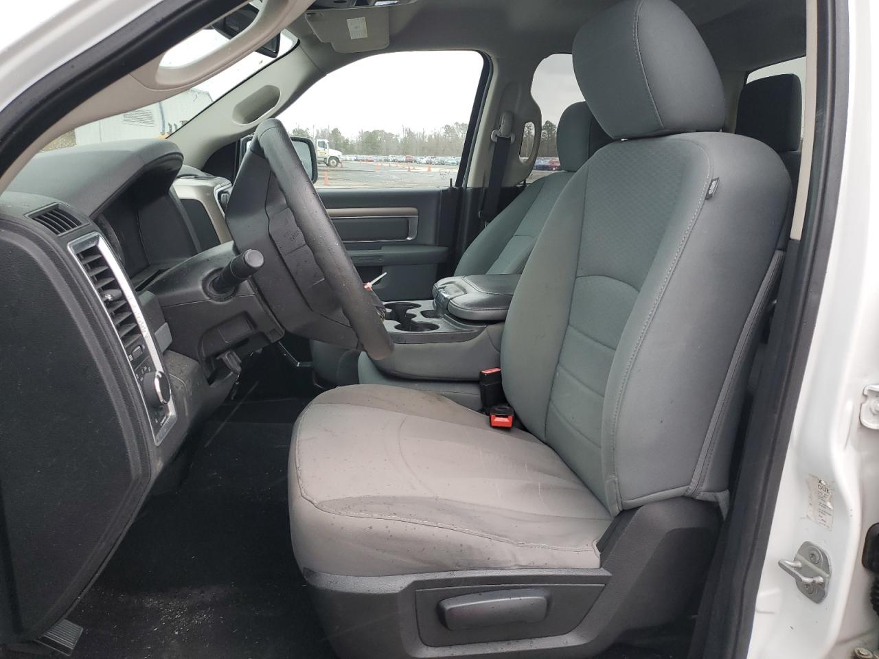 2014 RAM 1500 - Image 7