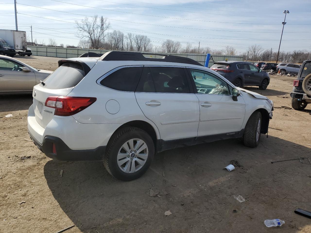 2019 Subaru Outback - Image 3