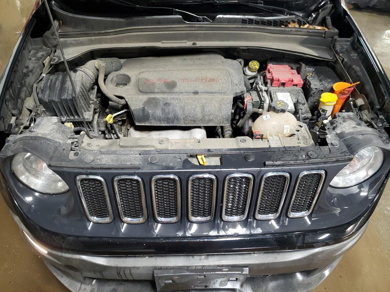 2018 Jeep Renegade - Image 11