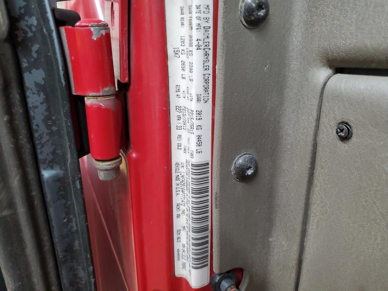 2004 Jeep Wrangler - Image 12