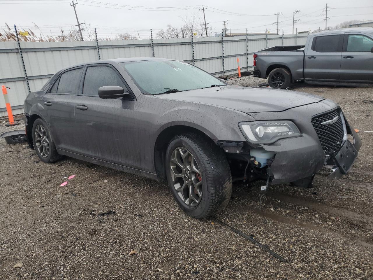 2016 Chrysler 300 - Image 4