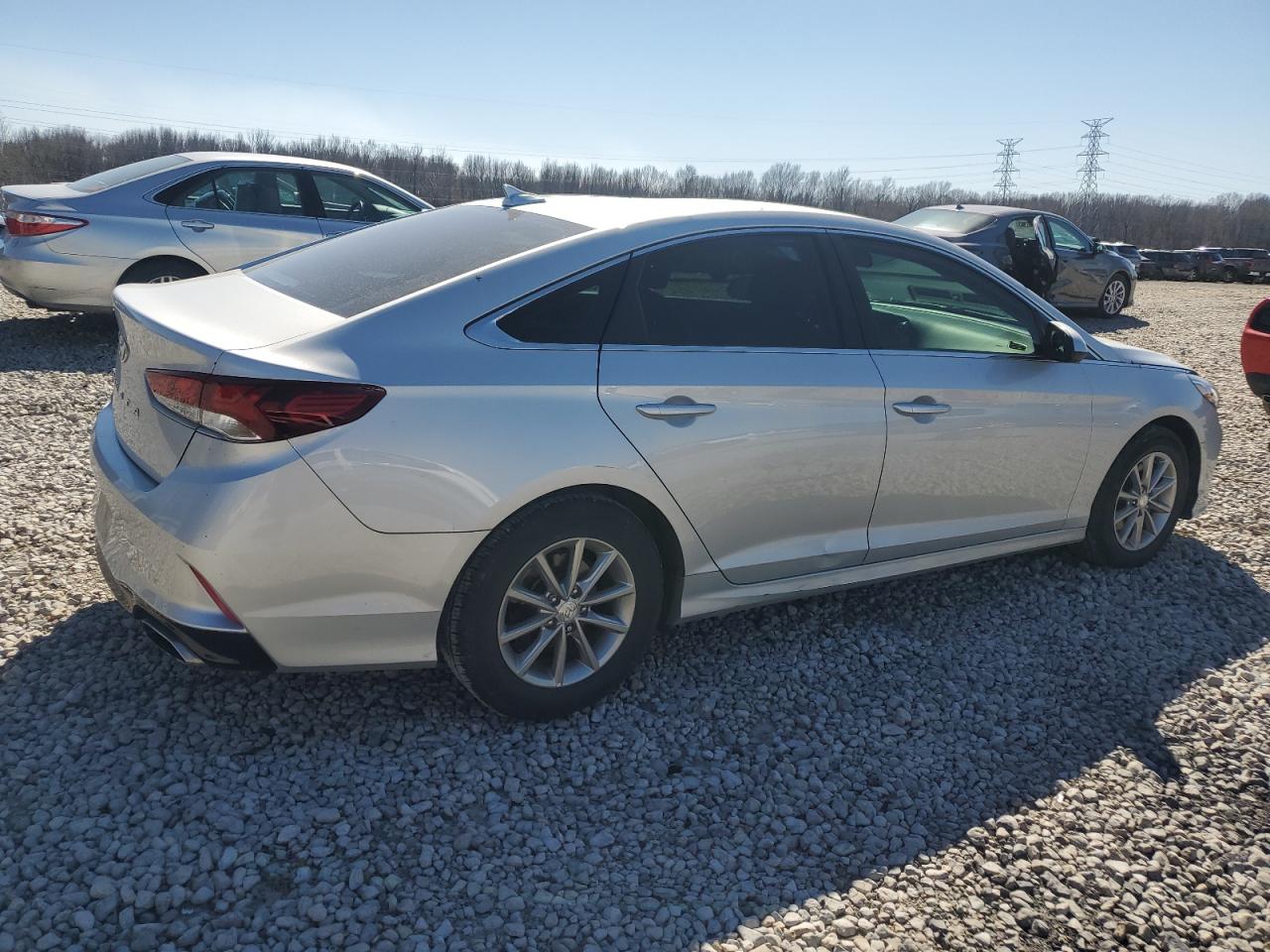 2018 Hyundai Sonata - Image 3