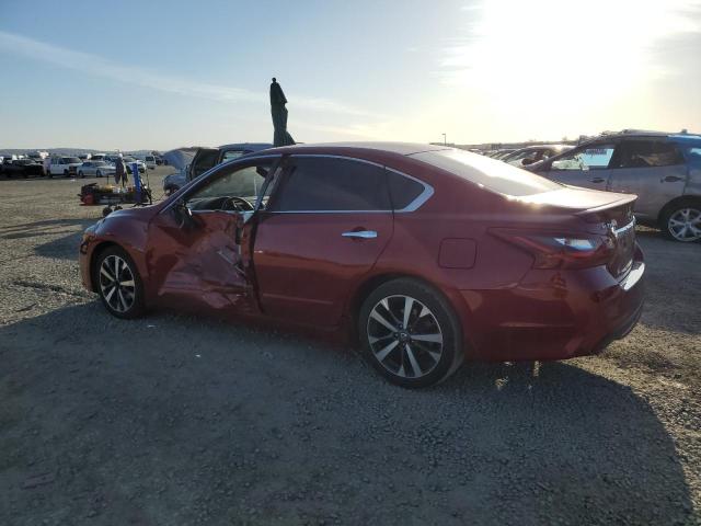  NISSAN ALTIMA 2017 Czerwony