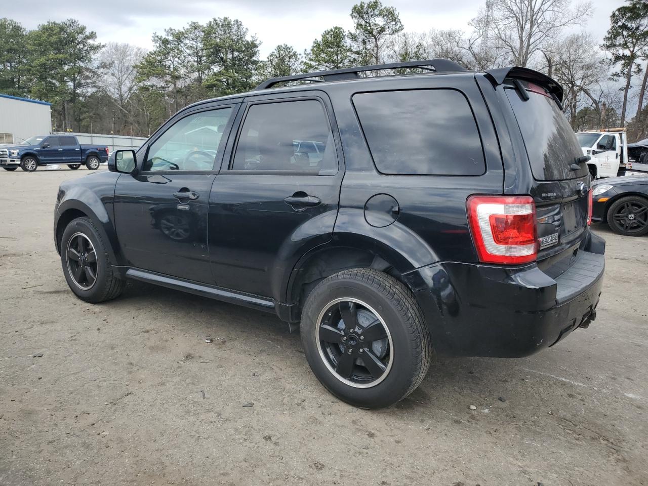 2012 Ford Escape - Image 2