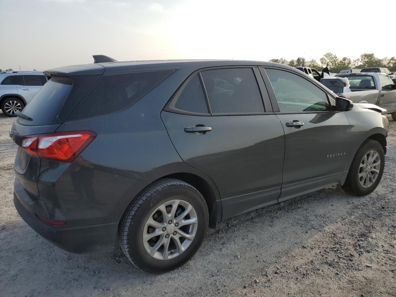 2GNAXHEV8M6133998 CHEVROLET EQUINOX 2021