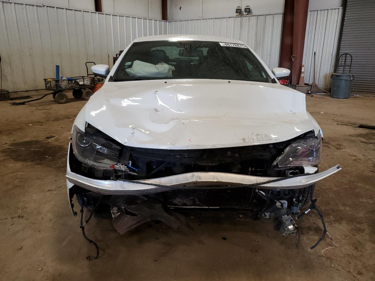 2015 Chrysler 200 - Image 5
