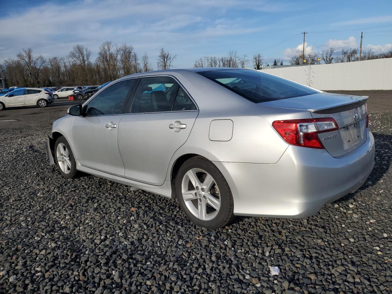 2014 Toyota Camry - Image 2