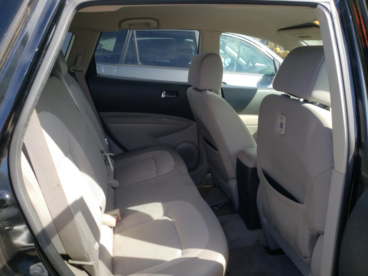 2012 Nissan Rogue - Image 10