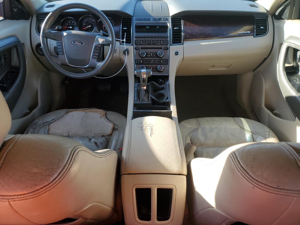 2011 Ford Taurus - Image 8