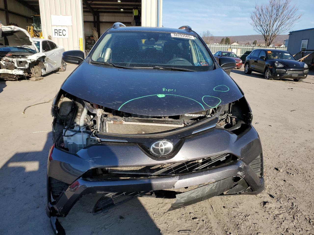 2017 Toyota RAV 4 - Image 5