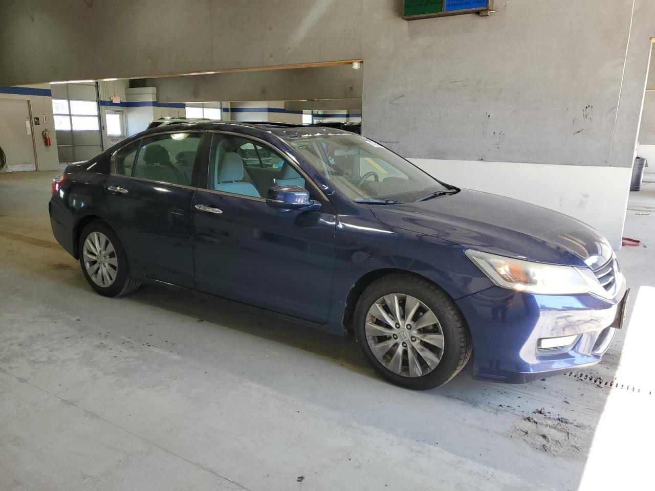 2015 Honda Accord - Image 4