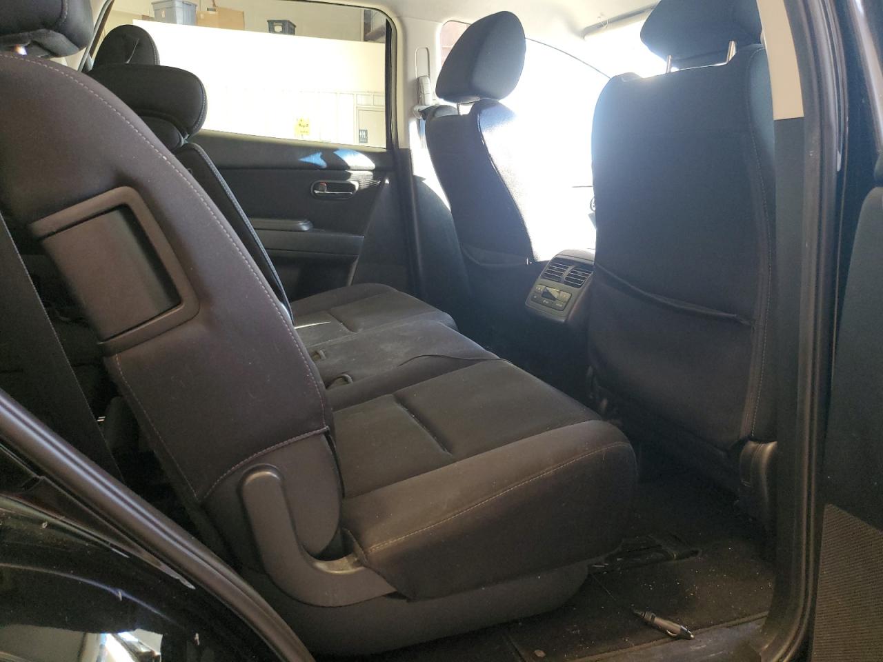 2011 Mazda CX-9 - Image 11