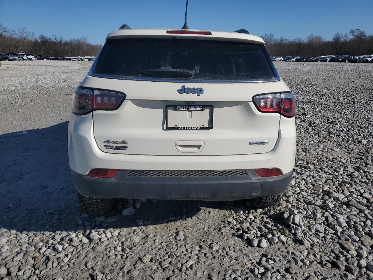 2018 Jeep Compass - Image 6