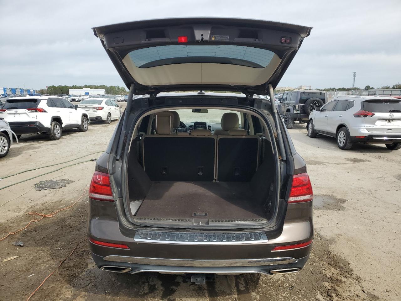 2016 Mercedes-Benz GLE - Image 6