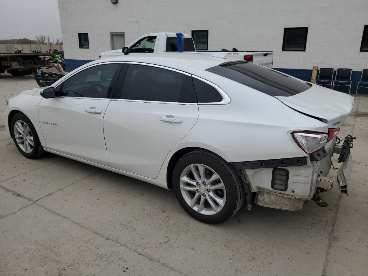 2016 Chevrolet Malibu - Image 2