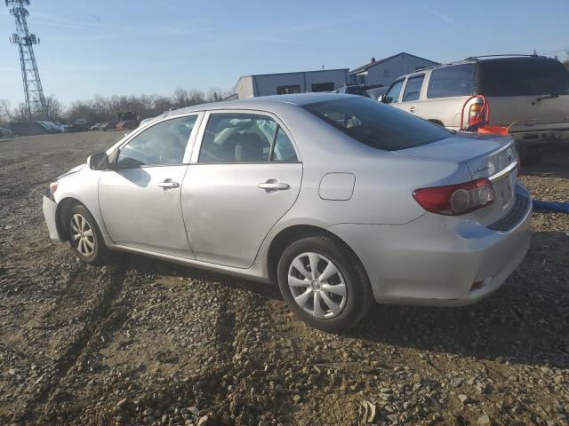  TOYOTA COROLLA 2012 Серебристый