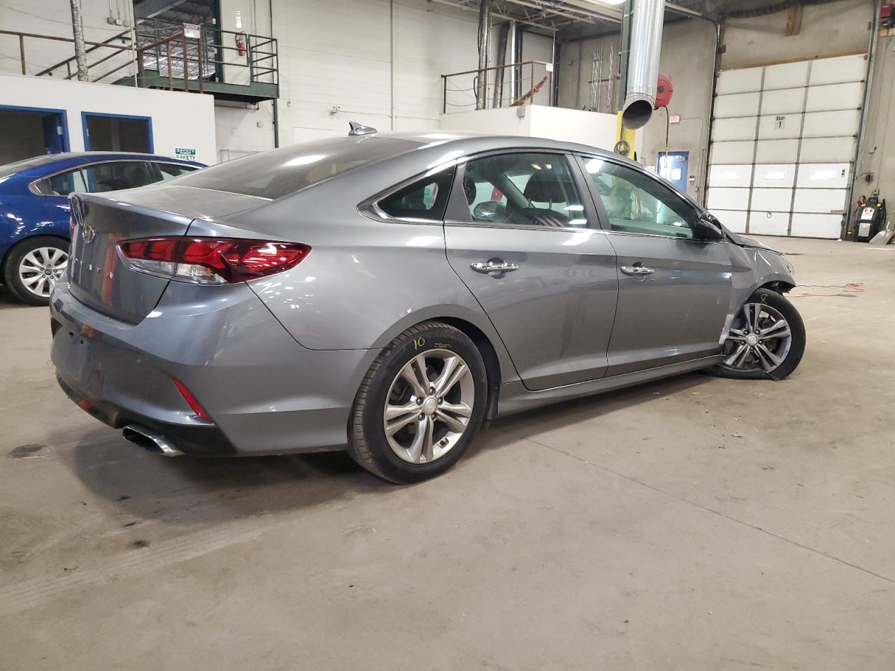 2019 Hyundai Sonata - Image 3