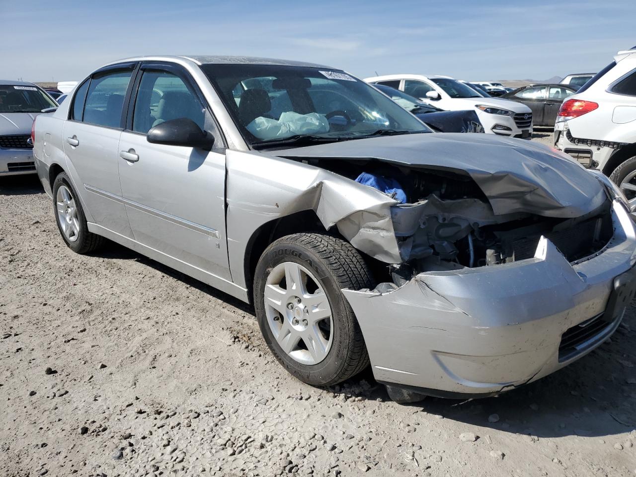 2006 Chevrolet Malibu - Image 4