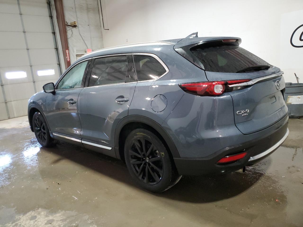 2023 Mazda CX-9 - Image 2