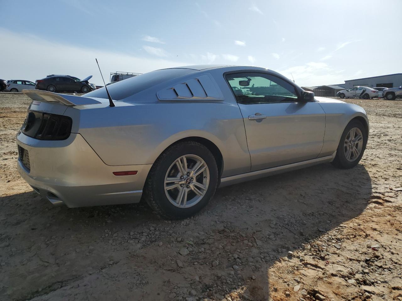 2013 Ford Mustang - Image 3