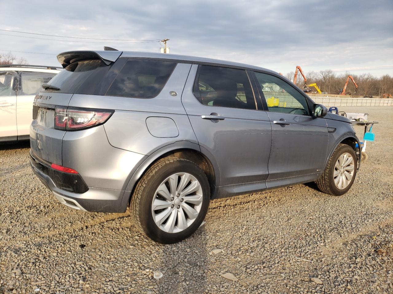 2020 Land Rover Discovery - Image 3