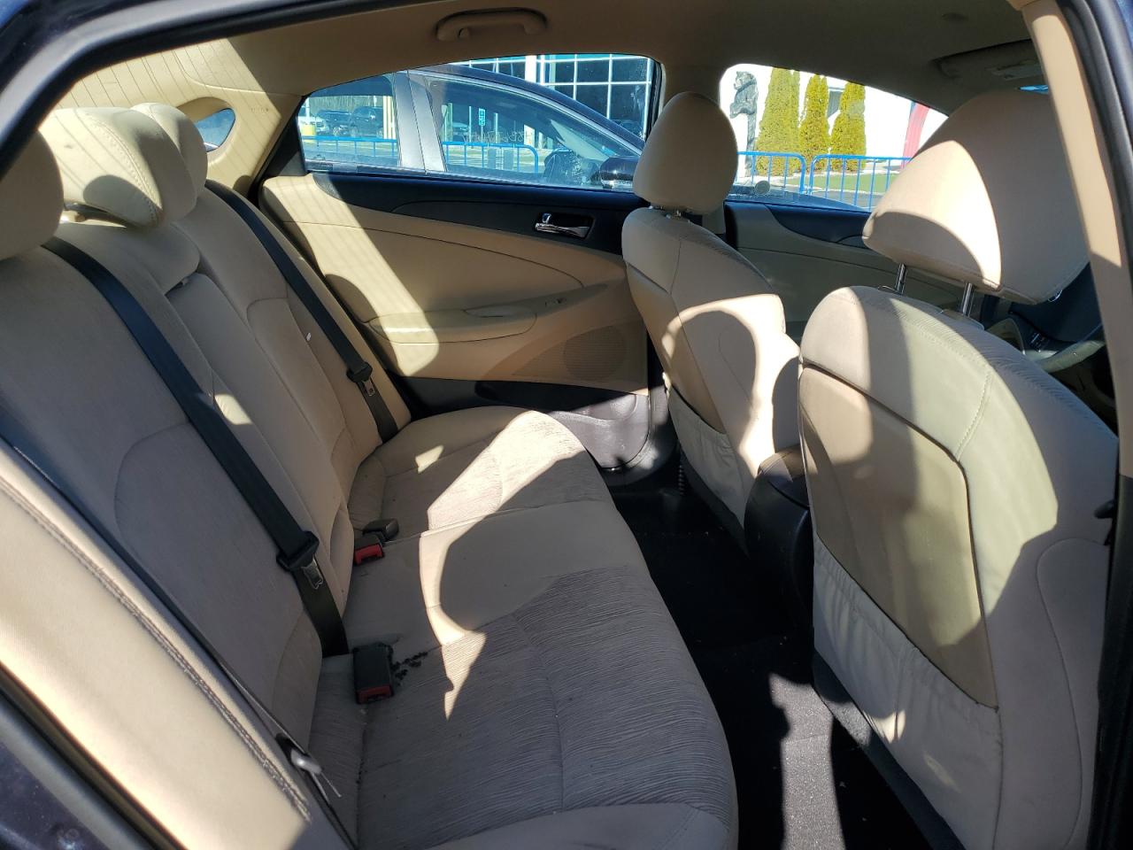 2014 Hyundai Sonata - Image 10