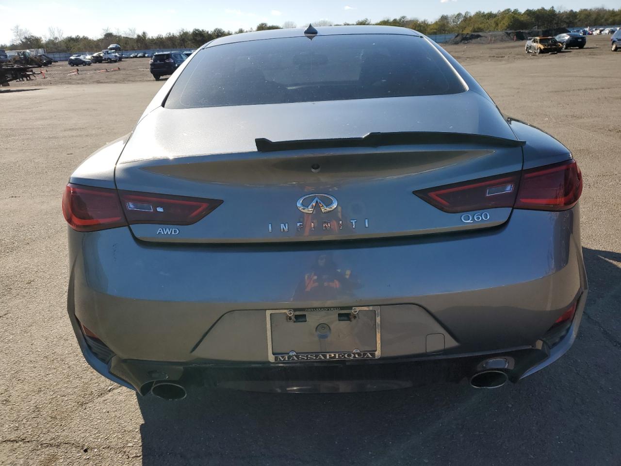 2018 Infiniti Q60 - Image 6