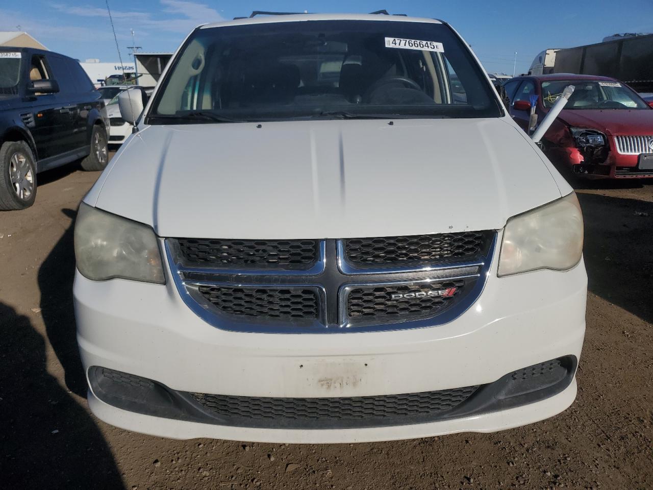 2012 Dodge Caravan - Image 5