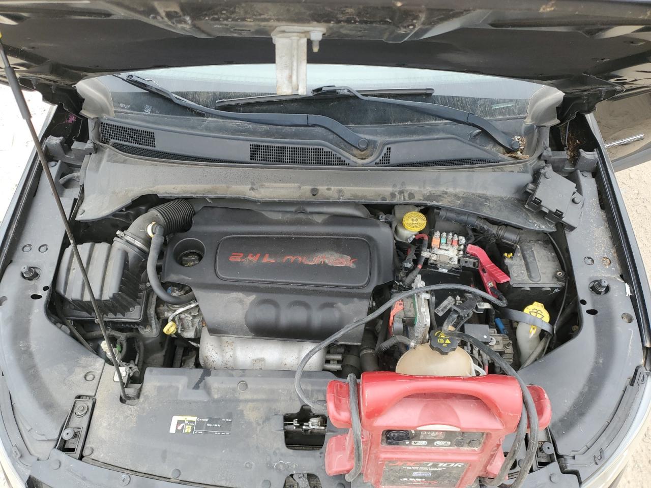 2018 Jeep Compass - Image 12