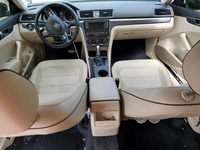  VOLKSWAGEN PASSAT 2017 Черный