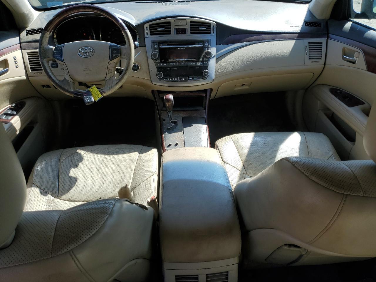 2012 Toyota Avalon - Image 8