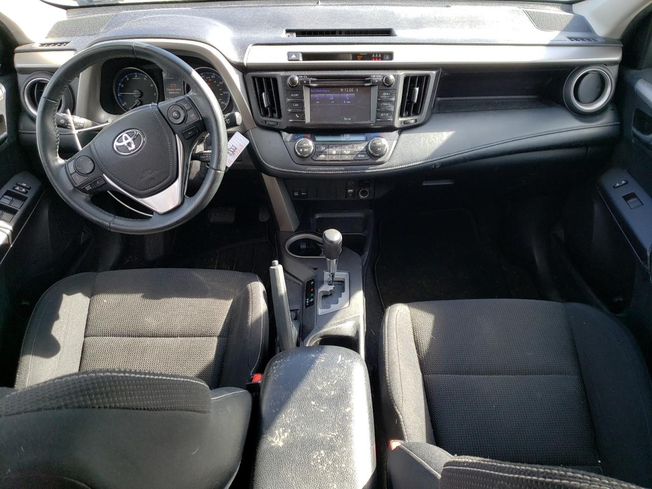 2018 Toyota RAV 4 - Image 8