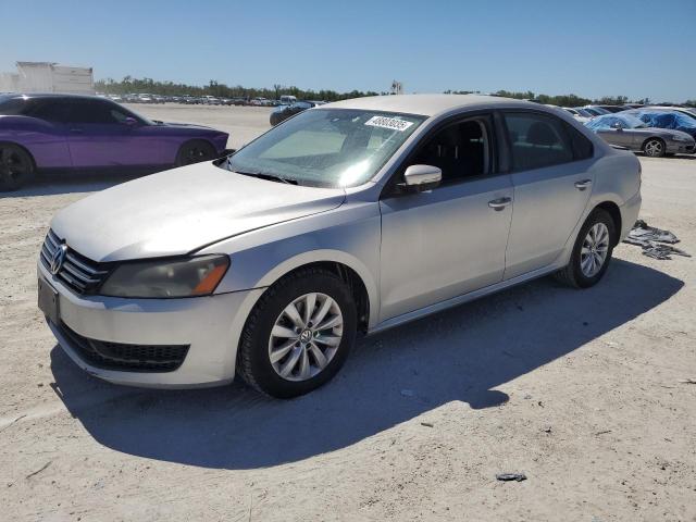 2013 Volkswagen Passat S