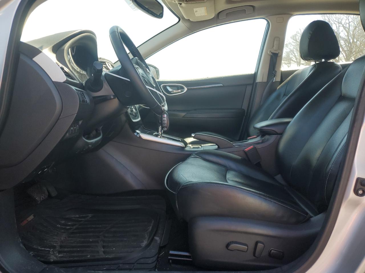 2016 Nissan Sentra - Image 7