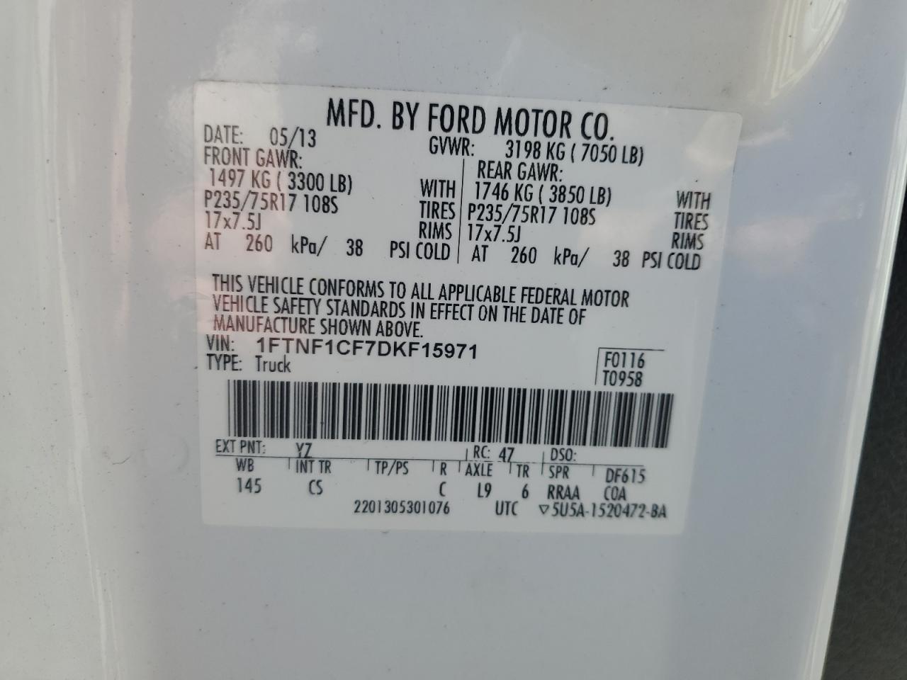 2013 Ford F-150 - Image 12