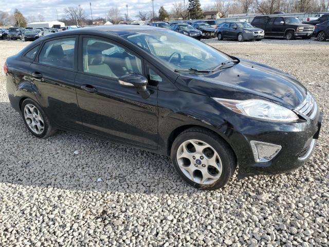  FORD FIESTA 2012 Черный