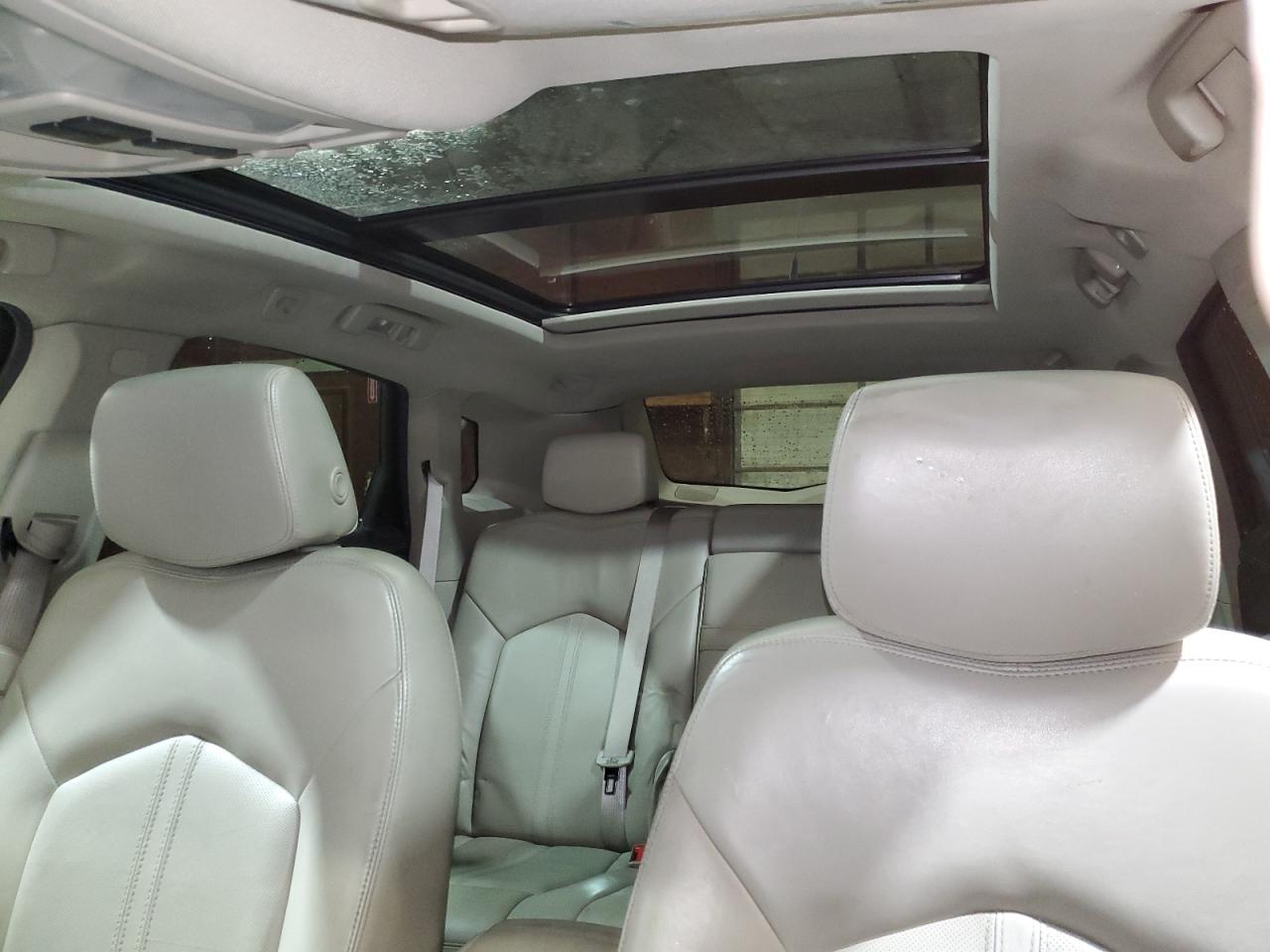 2011 Cadillac SRX - Image 10