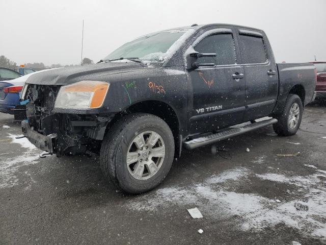 Пикапы NISSAN TITAN 2014 Черный