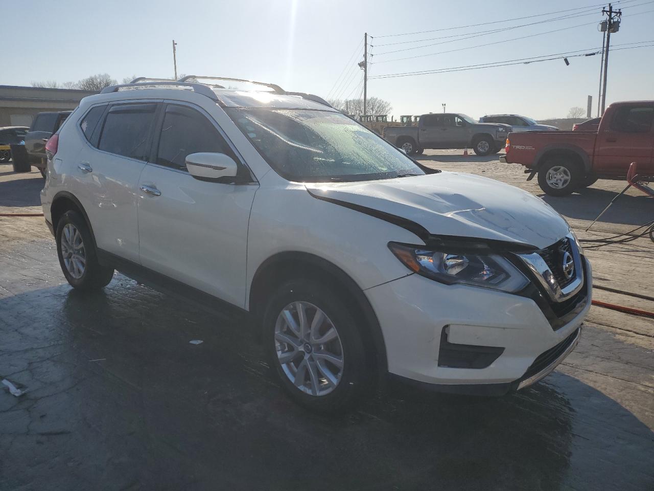 JN8AT2MV7HW264679 NISSAN ROGUE 2017