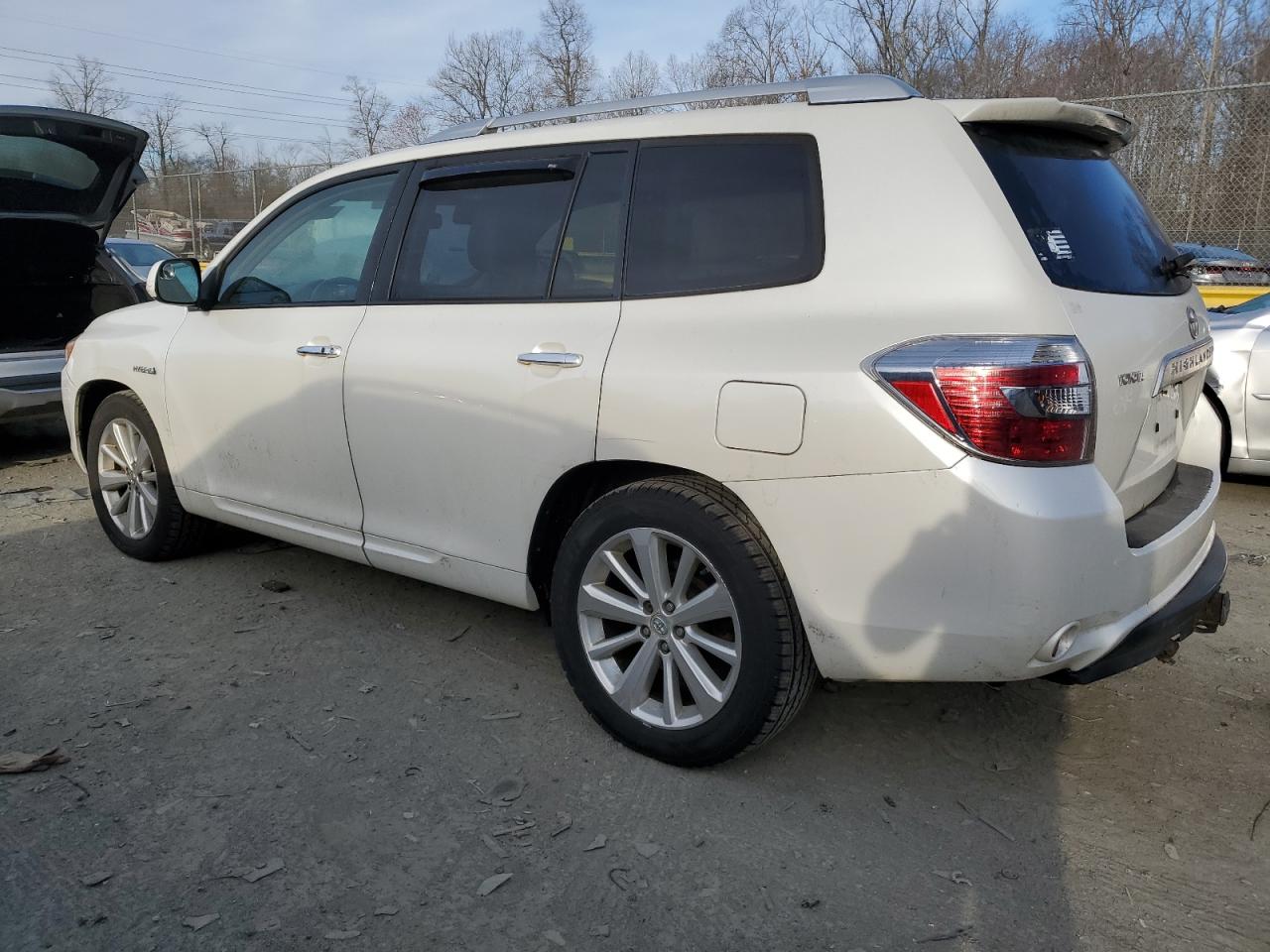 2008 Toyota Highlander - Image 2