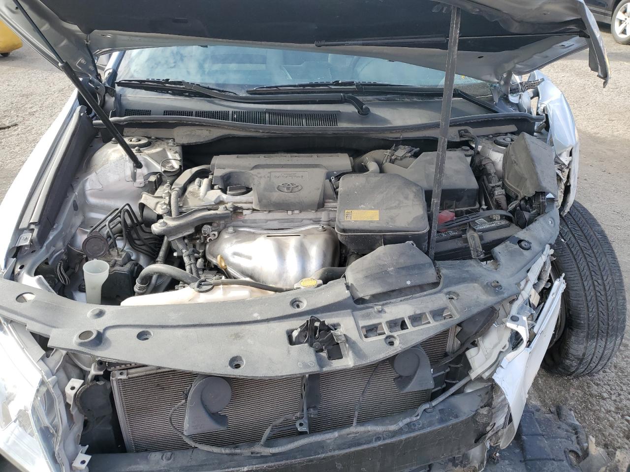 2013 Toyota Camry - Image 12
