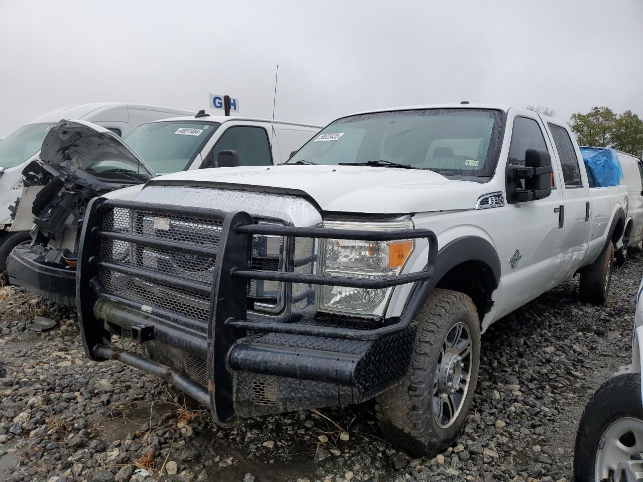 2015 Ford F350 Super Duty for Sale in Spartanburg, SC - Rear End