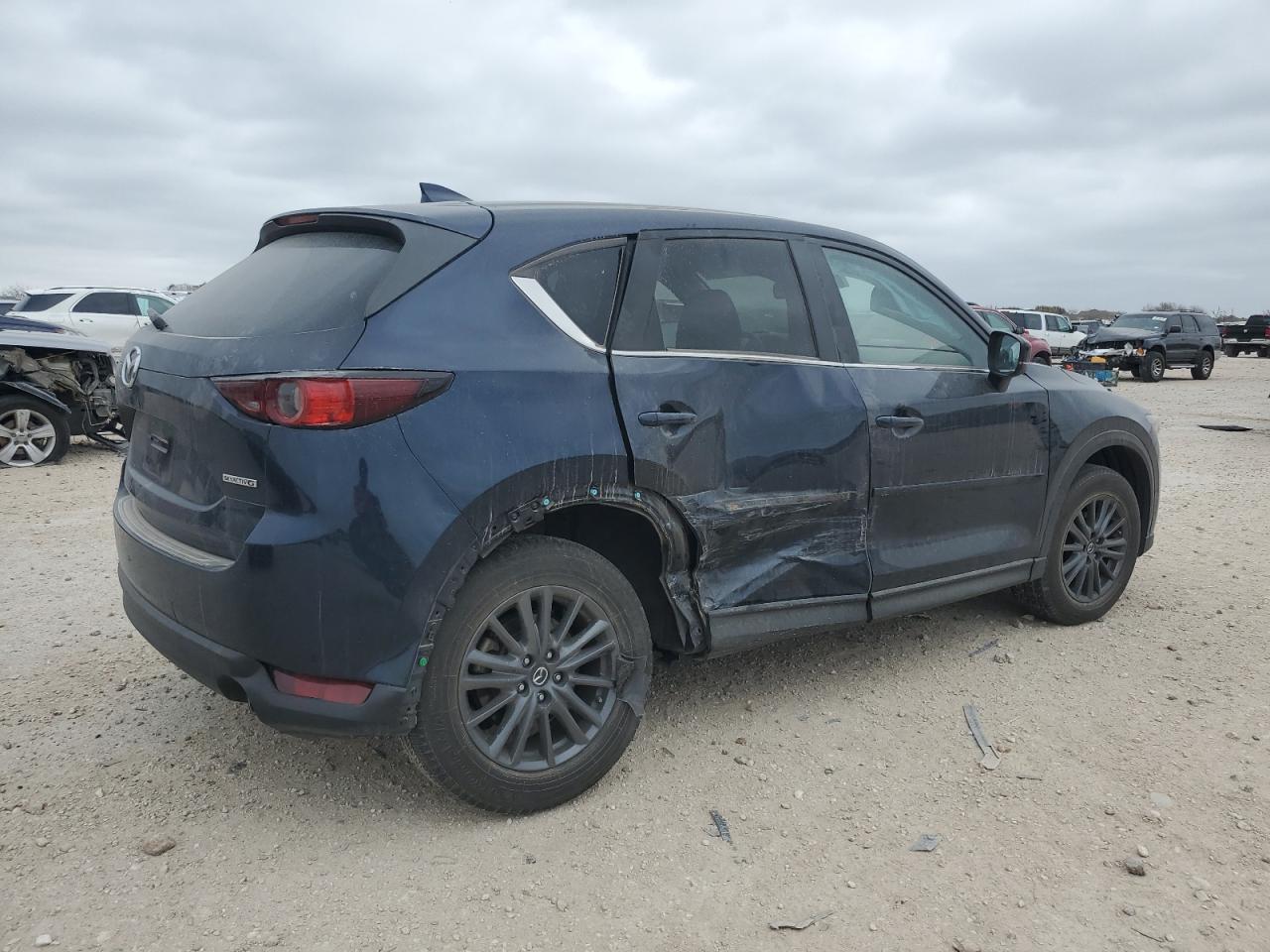 2020 Mazda CX-5 - Image 3