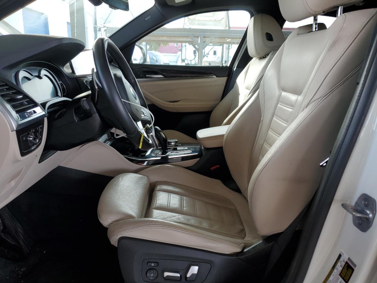 2019 BMW X4 - Image 7